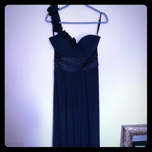 Navy blue one shoulder bridesmaid gown